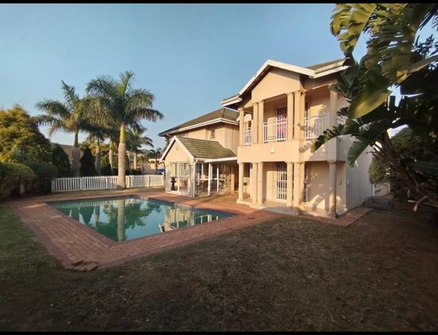 6 BEDROOM HOUSE FOR SALE IN SOMERSET PARK